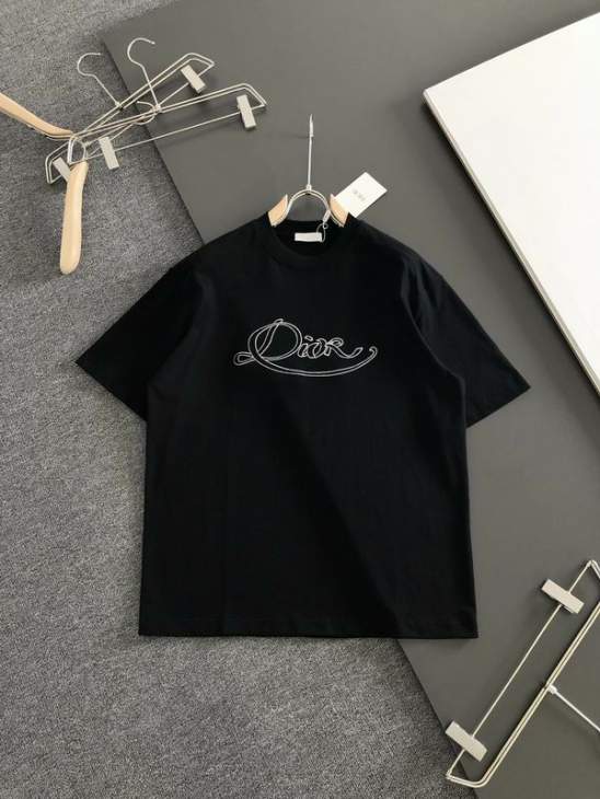 Picture of Dior T Shirts Short _SKUDiorS-2XLtltx9315965